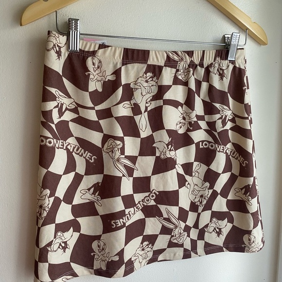 Looney Tunes Y2K Warner Bros. Brown Cream Mini Skirt Casual Quirky Tweety Size M - Picture 1 of 6